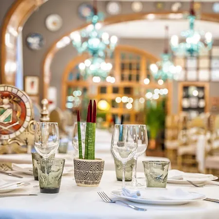 Duran Hotel 4*