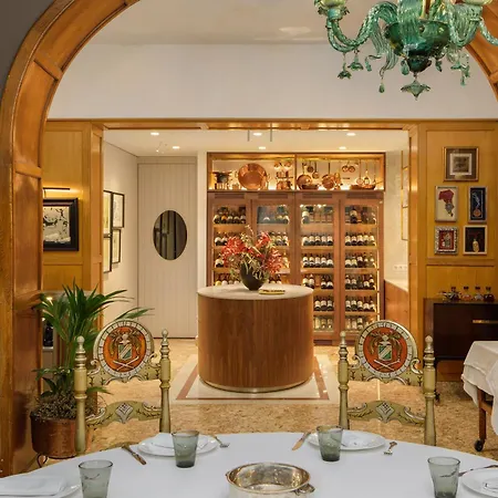 Hotel Duran 4*